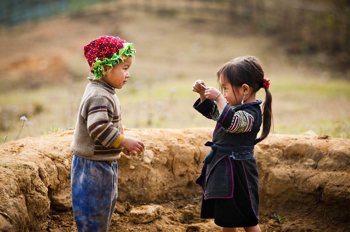 Trẻ em làng Đắk Hiêu trước giờ chưa từng được tiêm phòng 