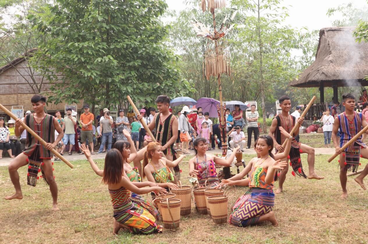 Phục dựng lại Lễ mừng lúa mới của các dân tộc Tây Nguyên 3