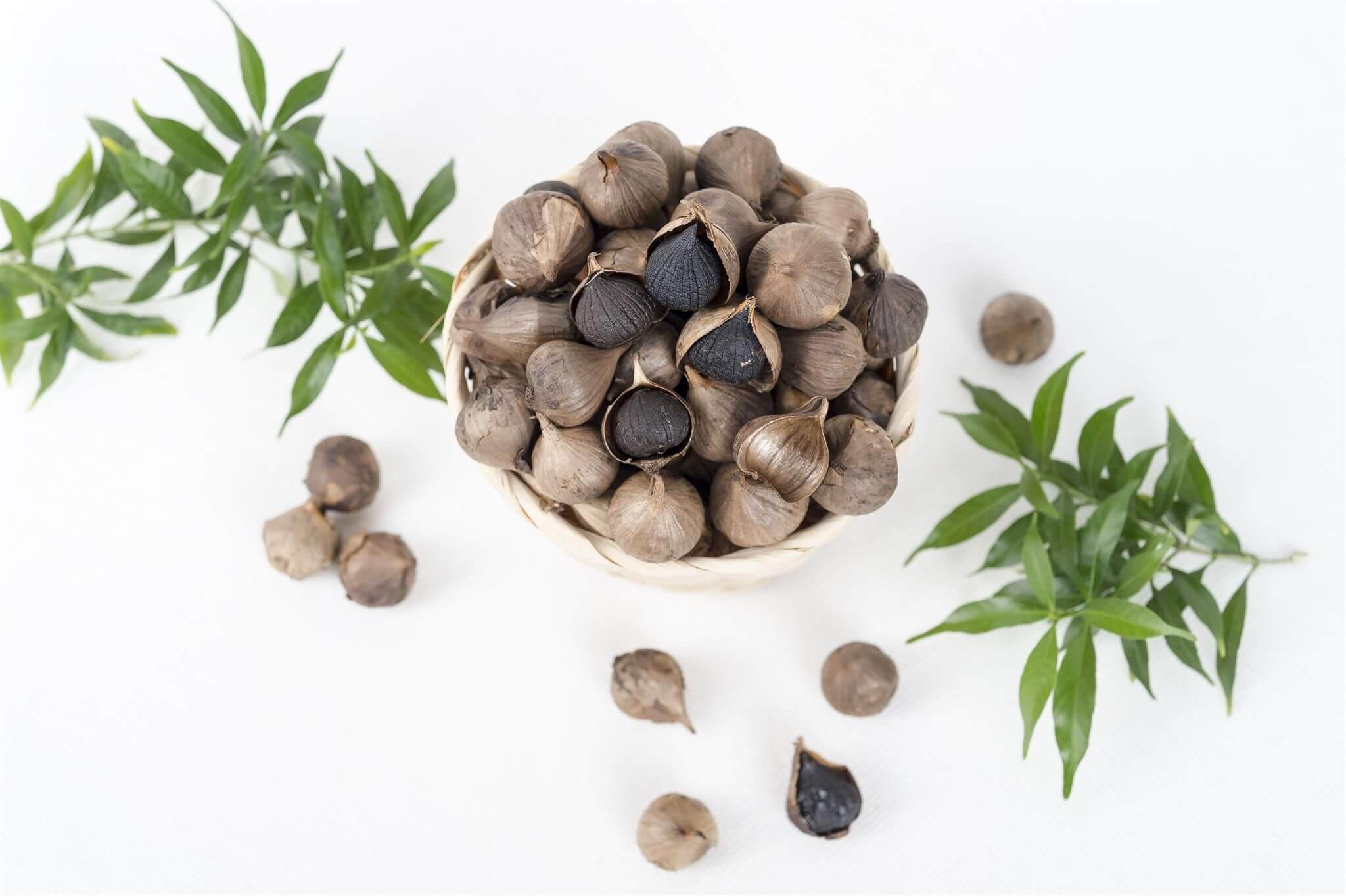 Hướng dẫn sử dụng tỏi đen đúng cách 1