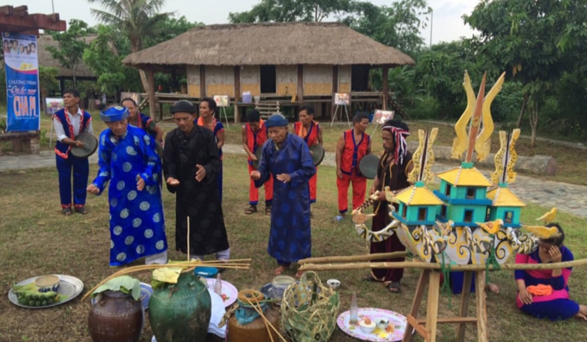 Tìm hiểu lễ bỏ mả của người dân tộc Ê đê ở Đăk Lăk 1