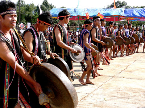 Lễ hội cồng chiêng của người Ê Đê