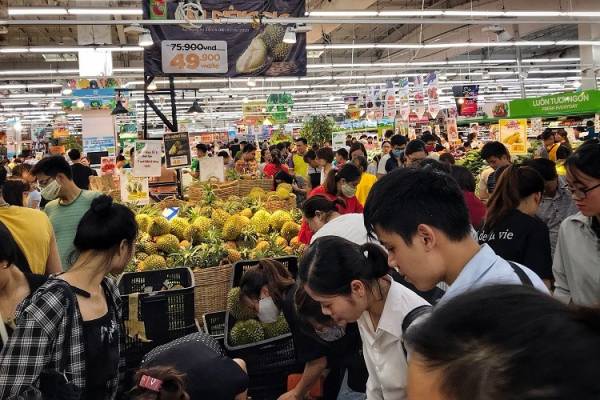 Sầu riêng ở Miền Bắc giảm giá sốc 