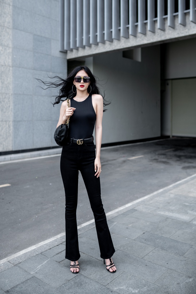 Quần jean ống loe