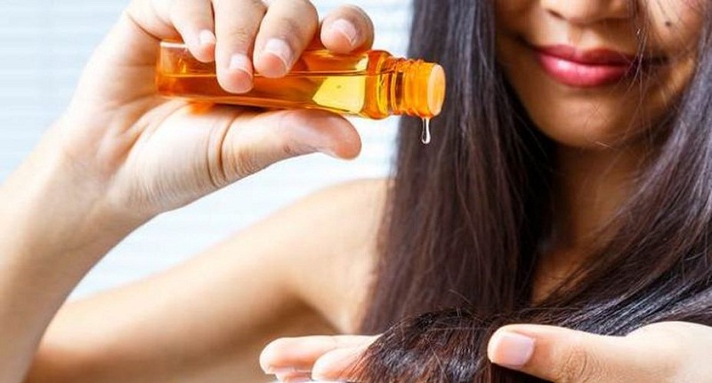 Sử dụng dưỡng tóc 